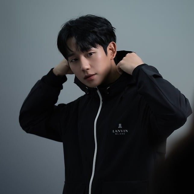 Foto kegiatan terbaru dari Jung Haein