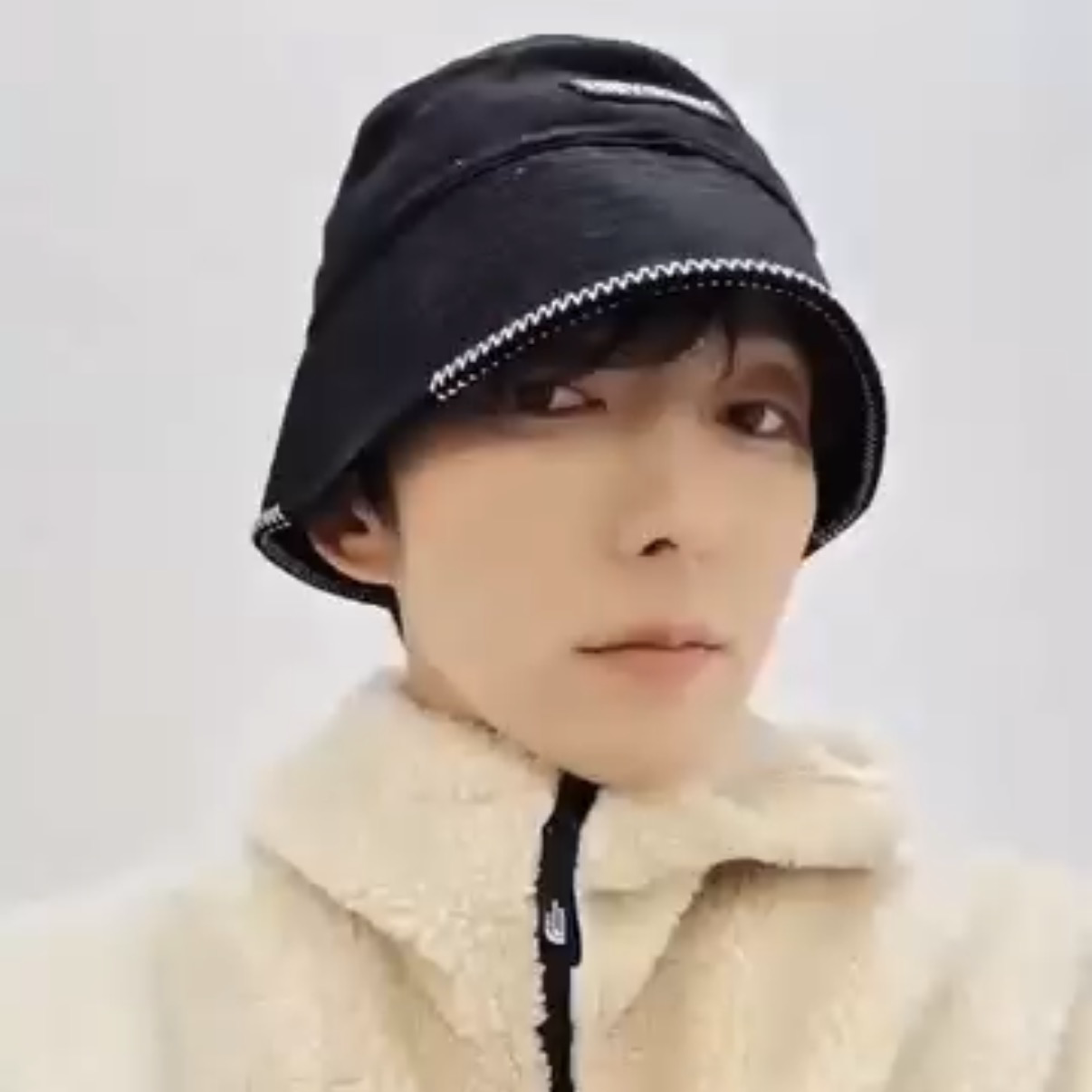 Recent activity shot of Lee Joongi