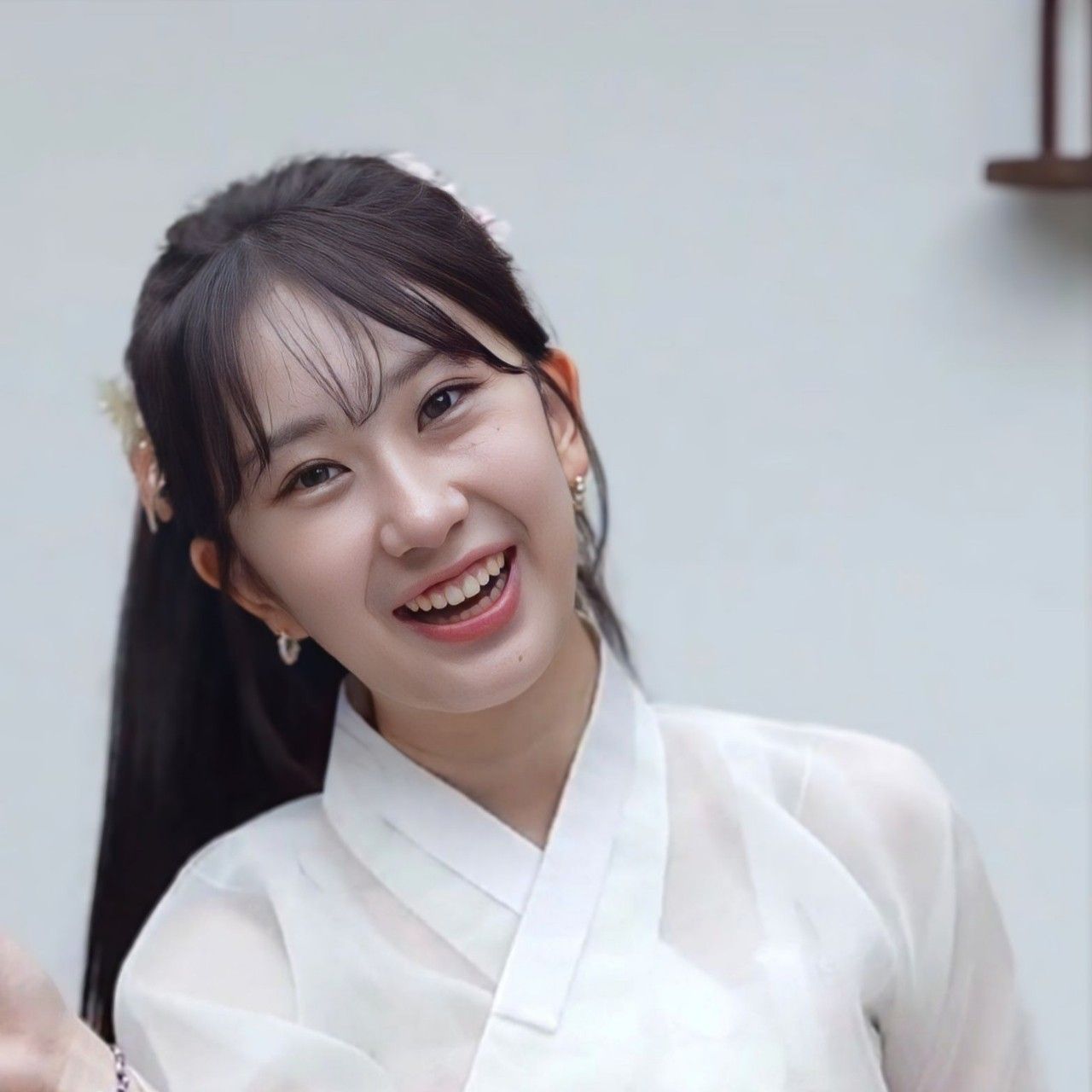 A moment captured by a fan of Jeon Yujin