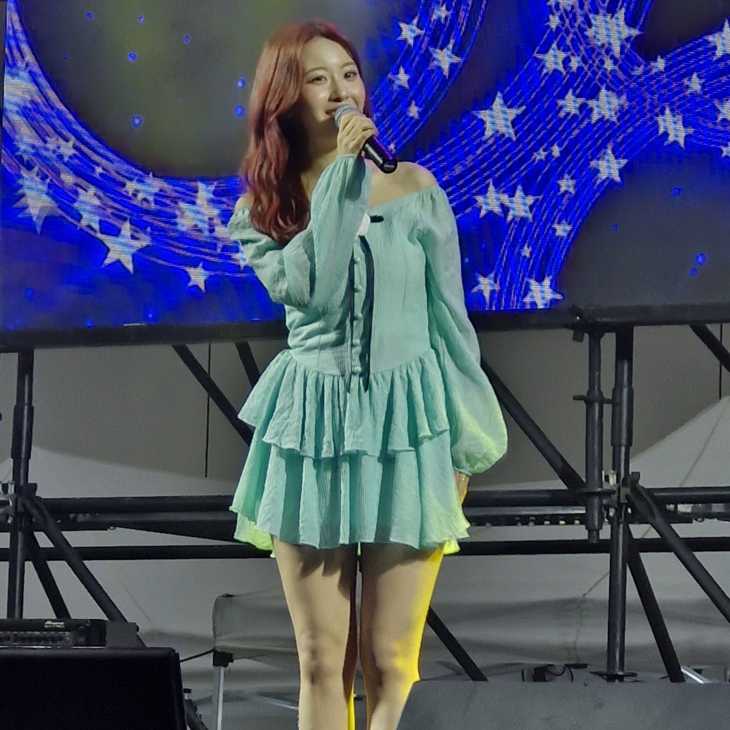 Recent activity shot of Oh Yujin