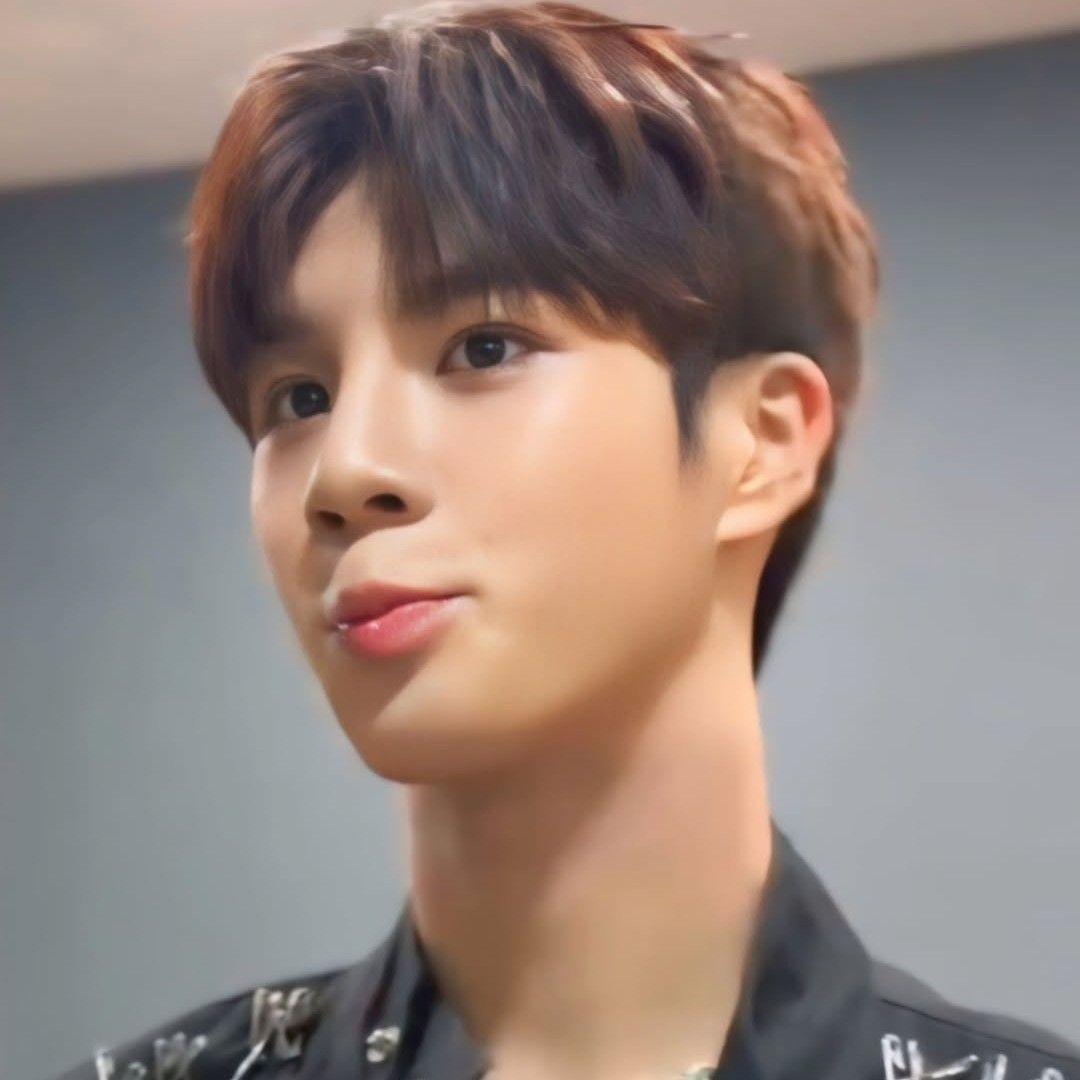 Latest photo of Jeong Dongwon