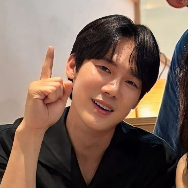 Latest photo of Yoo Yeonseok