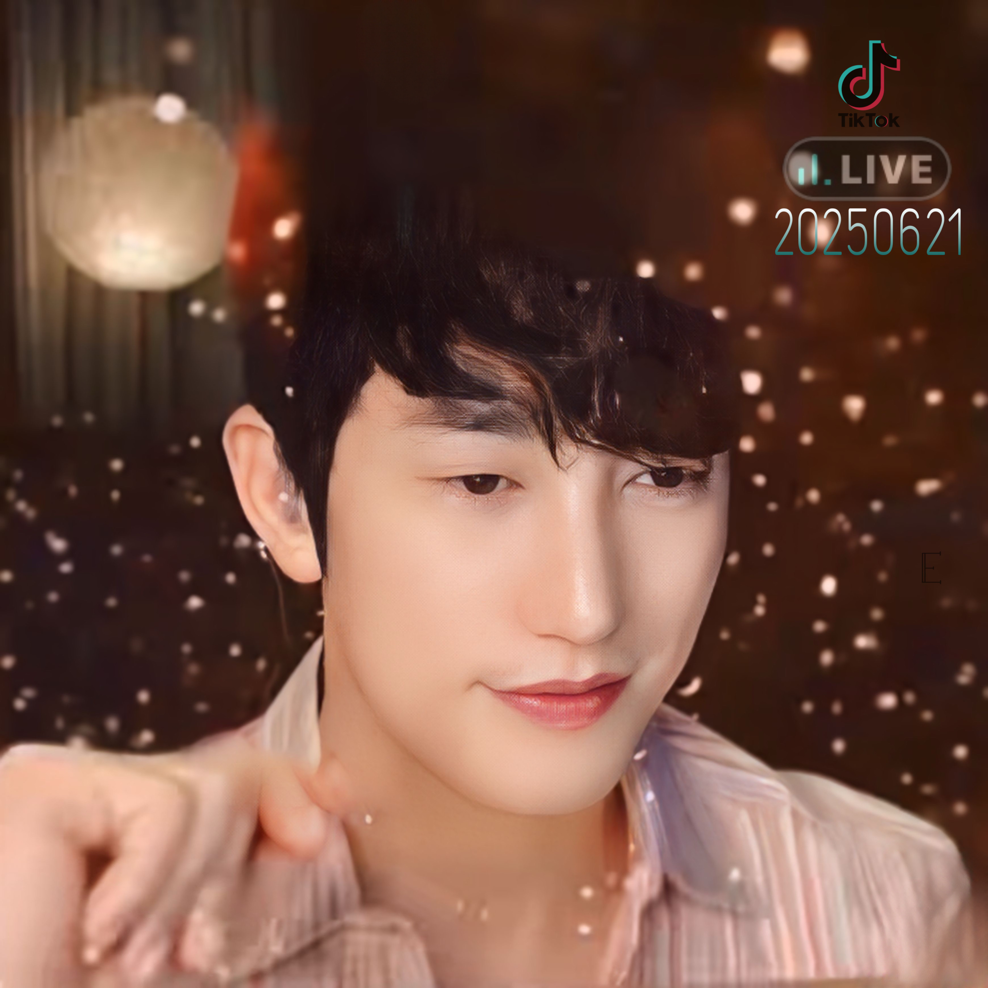 Recent activity shot of Park Sihoo