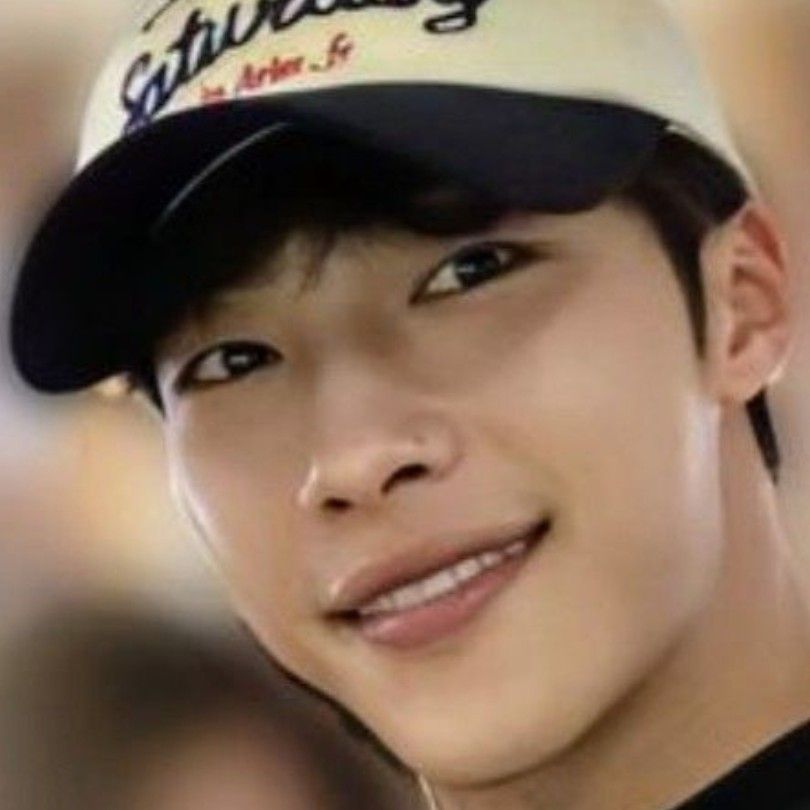 Behind-the-scenes cut of Woo Dohwan
