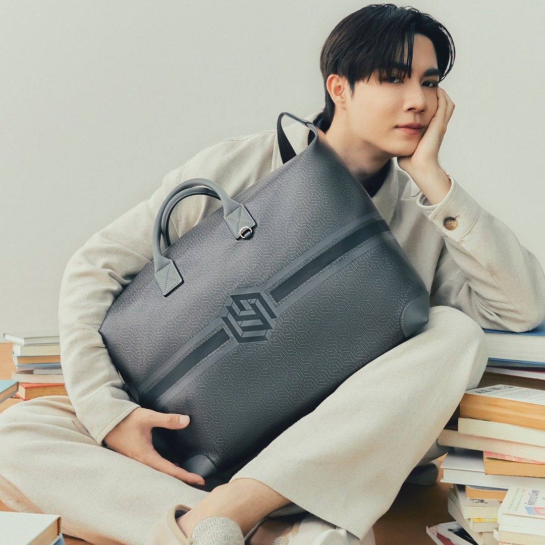 A moment captured by a fan of ZeePruk