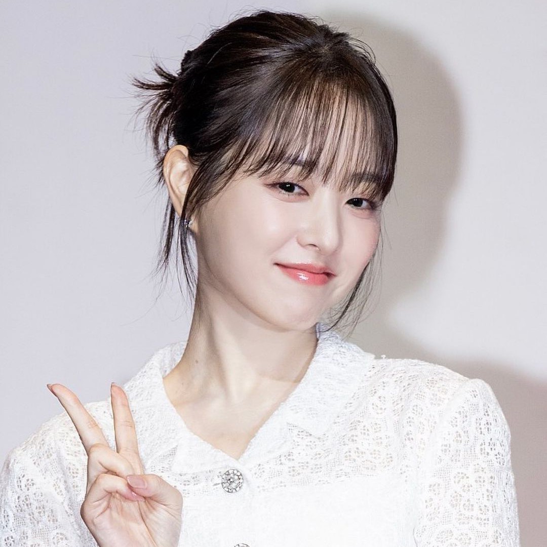 A moment captured by a fan of Park Boyoung