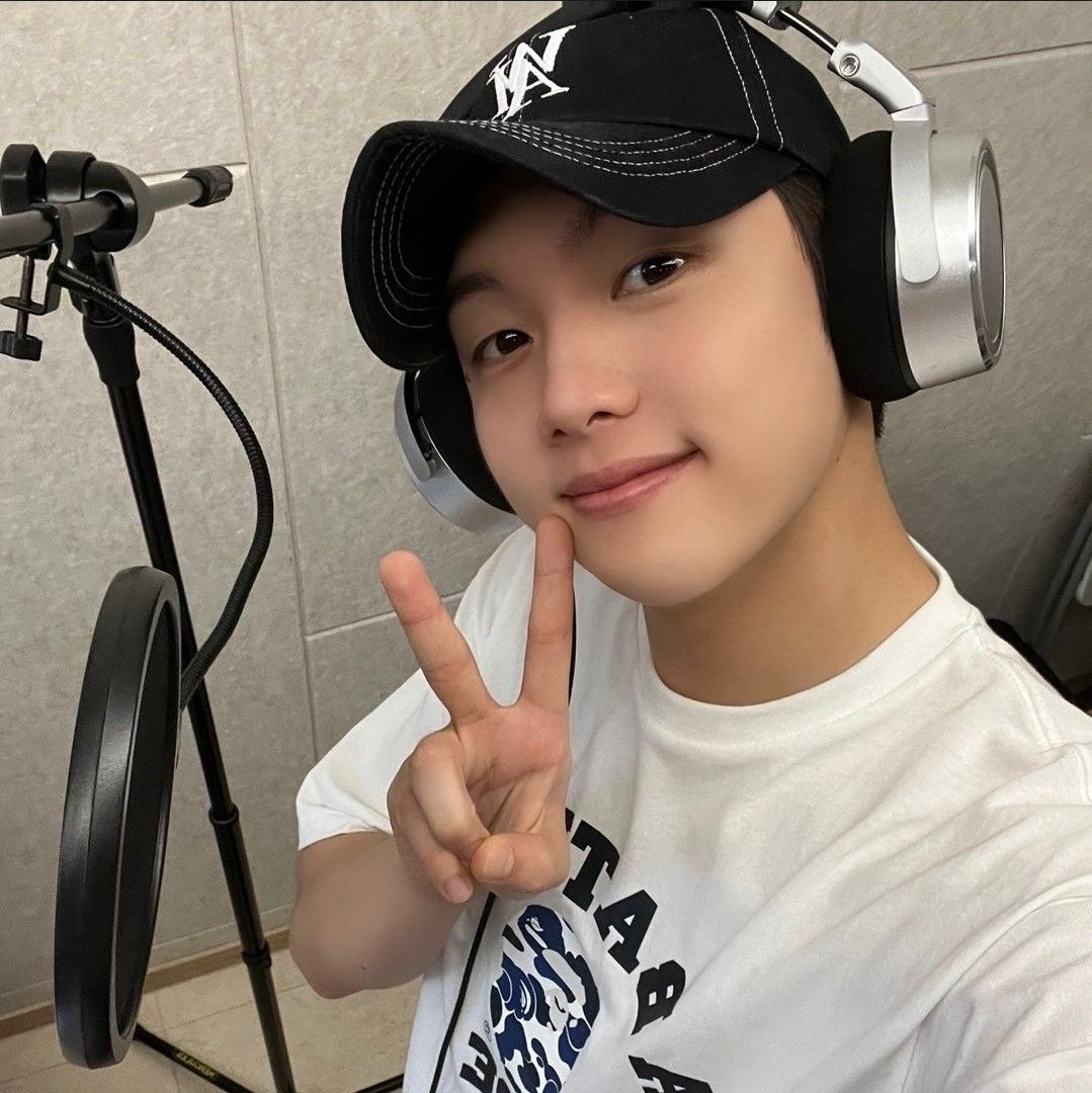 Recent activity shot of Choi Jaemyeong