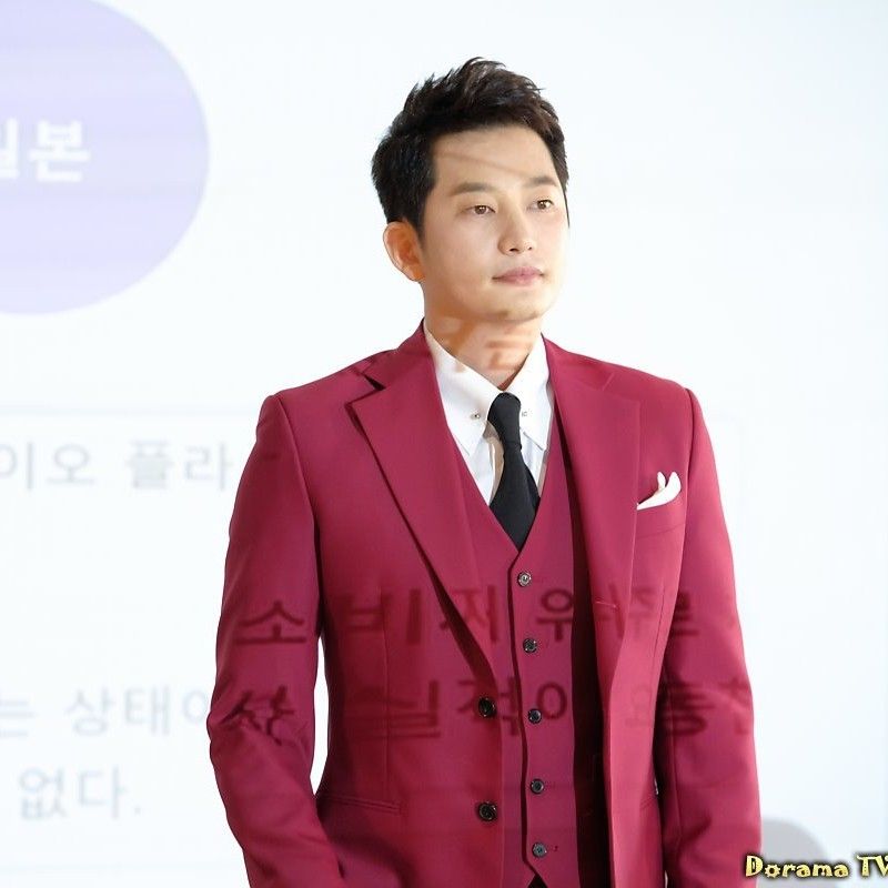 Recent activity shot of Park Sihoo