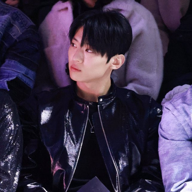 Behind-the-scenes cut of Dex