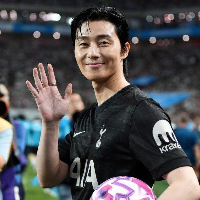 Latest photo of Park Seojoon