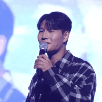 金鍾國的最新照片