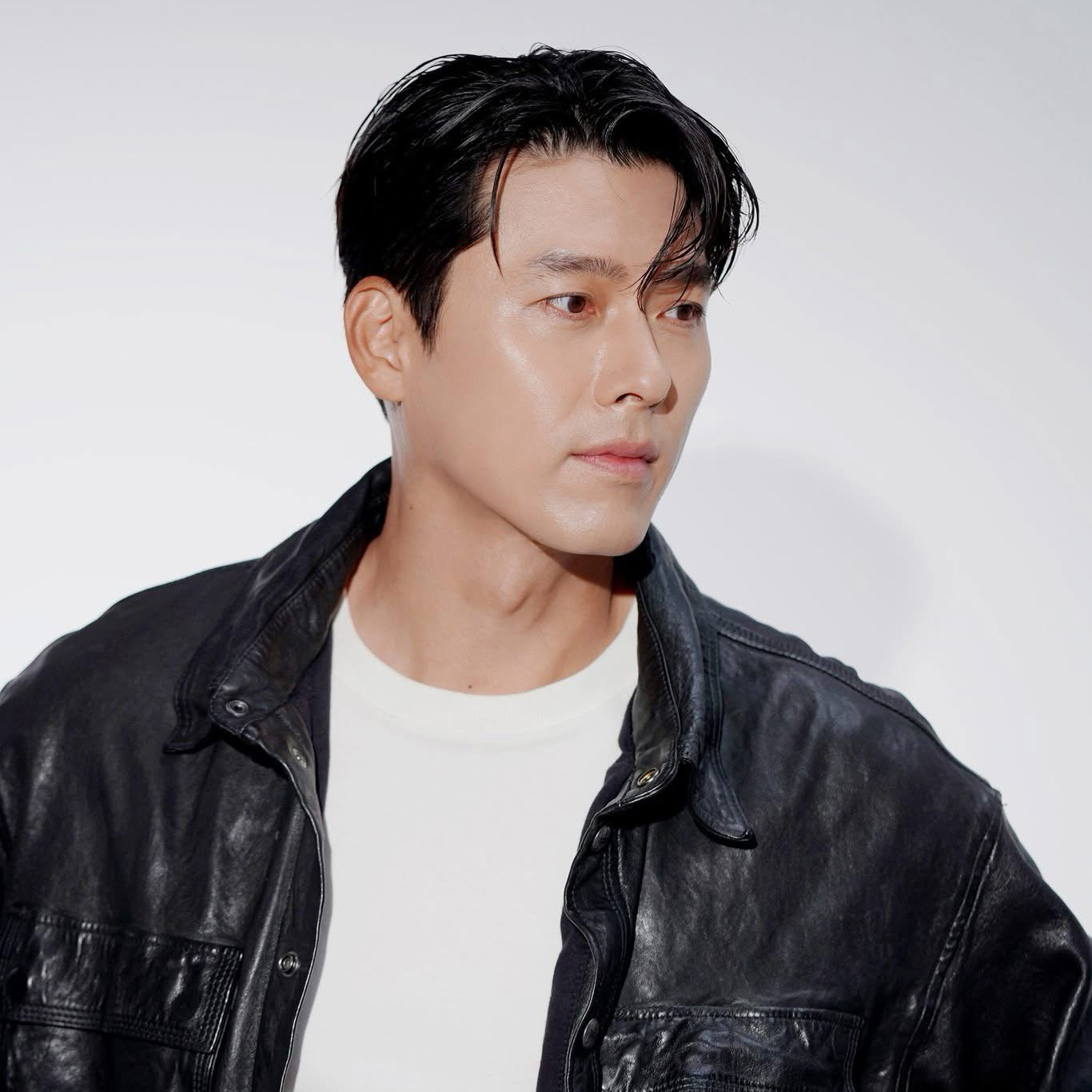 Foto kegiatan terbaru dari Hyun Bin