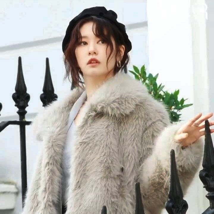 Recent activity shot of Jung Somin