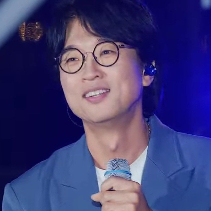 Recent activity shot of Bak Changgeun