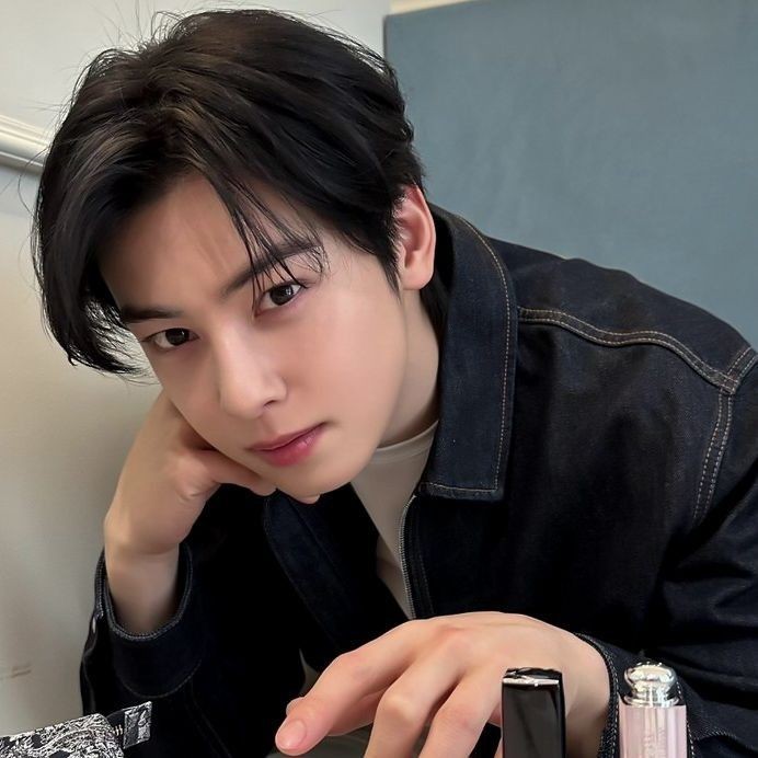 粉丝拍下的车银优瞬间