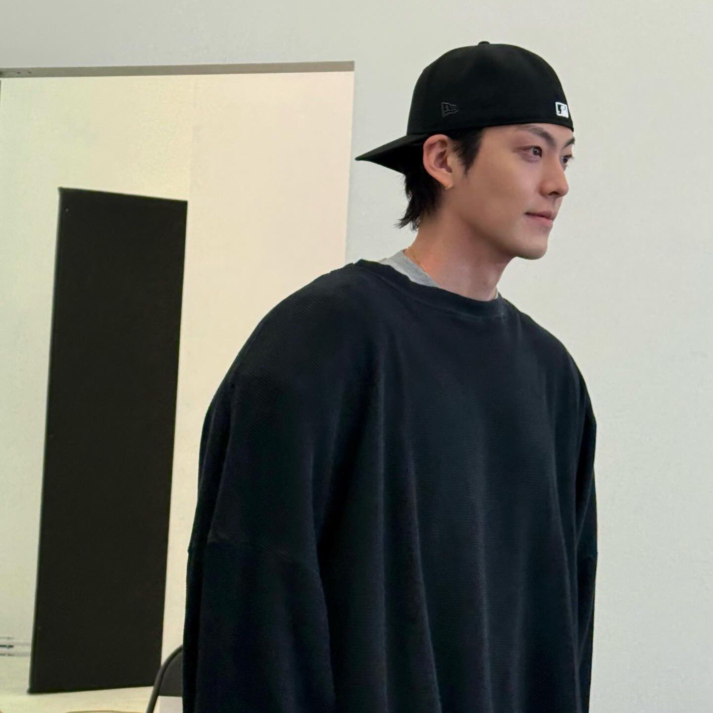 A moment captured by a fan of Kim Woobin