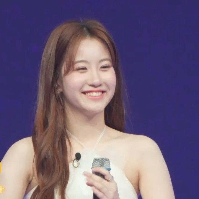 Latest photo of Oh Yujin