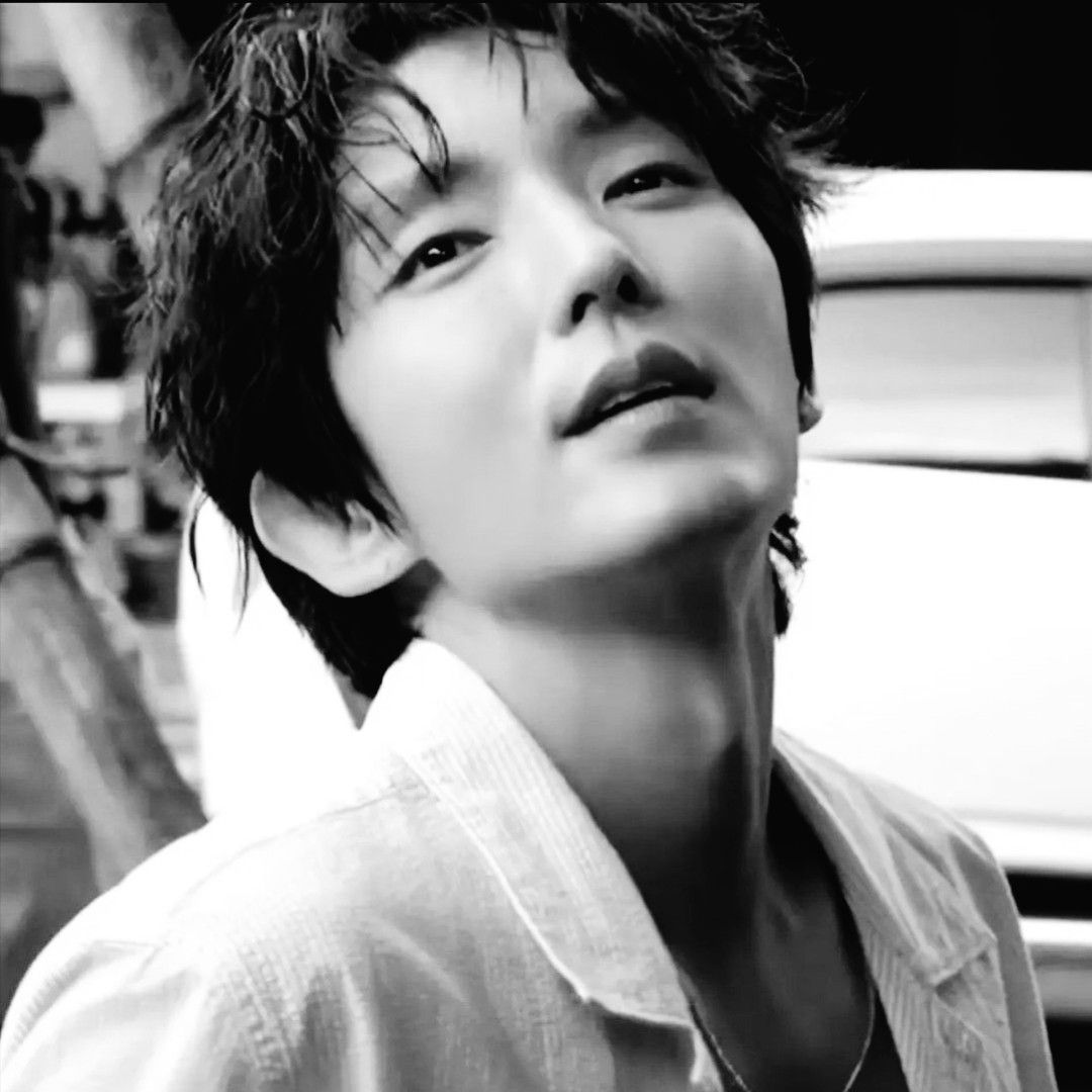 Behind-the-scenes cut of Lee Joongi