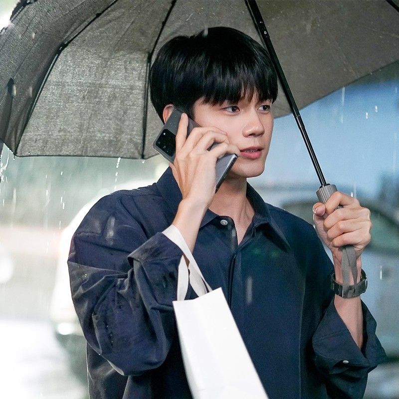 A moment captured by a fan of Ong Seongwu
