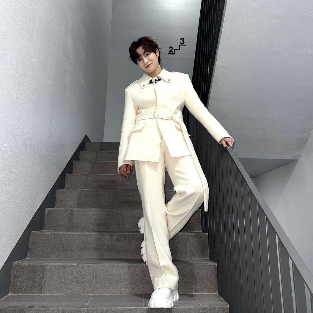 Behind-the-scenes cut of Kim Heejae
