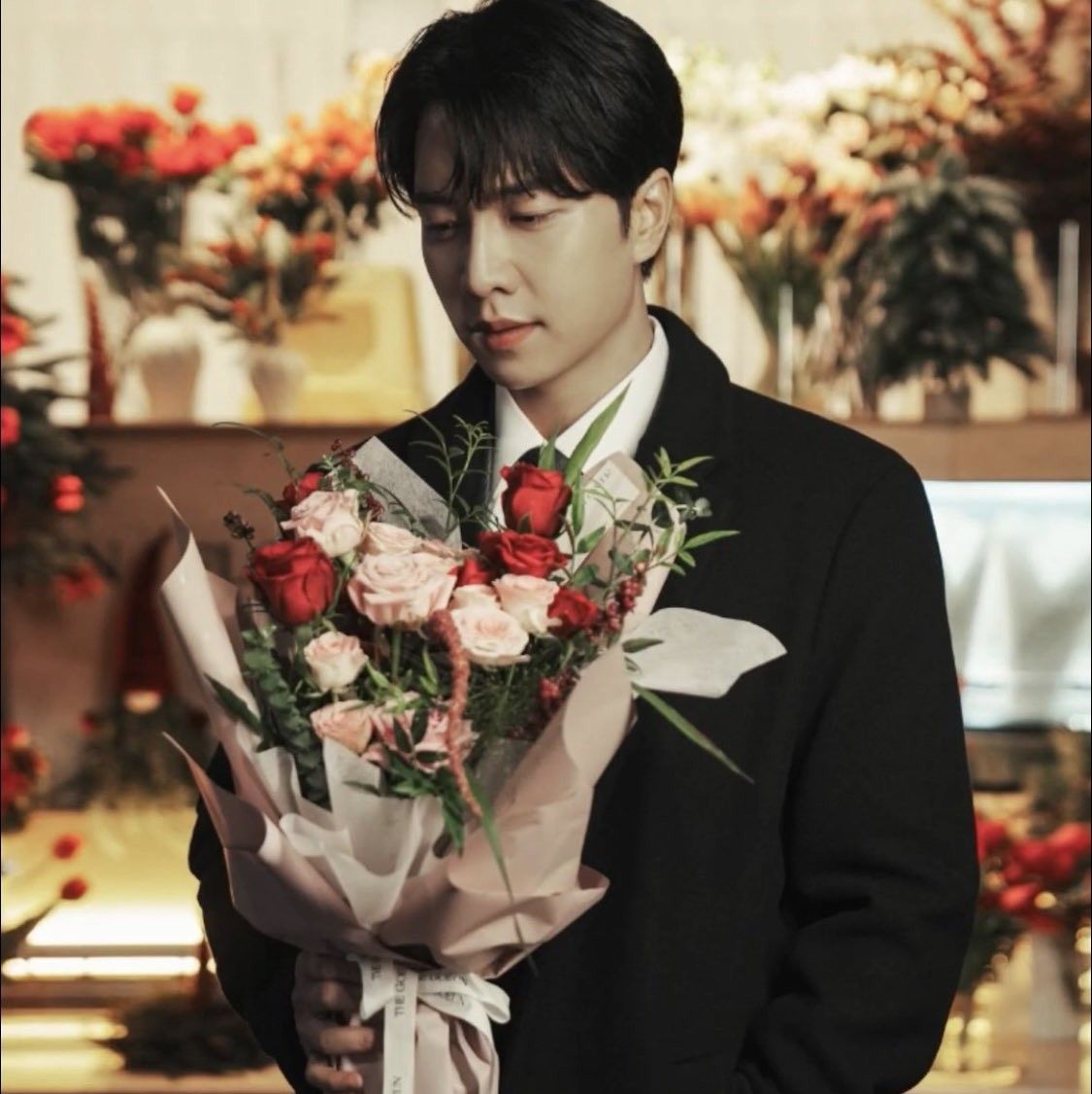 Foto terbaru dari Lee Seunggi