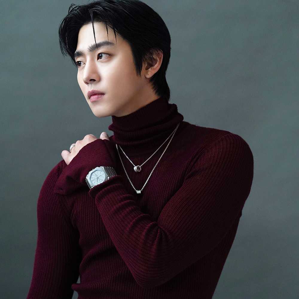 粉丝拍下的安孝燮瞬间