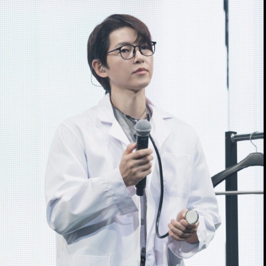 송중기의 최신 사진