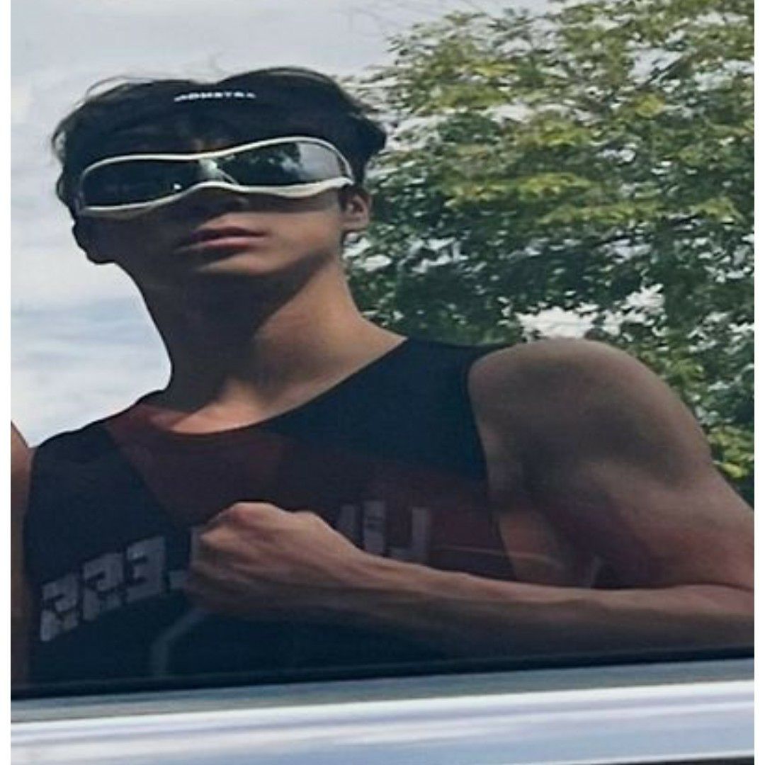 Recent activity shot of Jeong Dongwon
