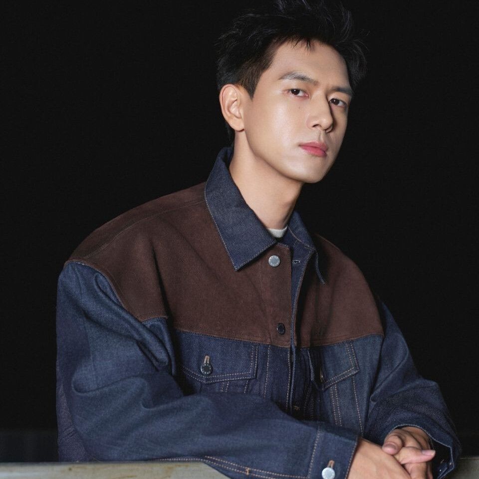 Latest photo of Li Xian