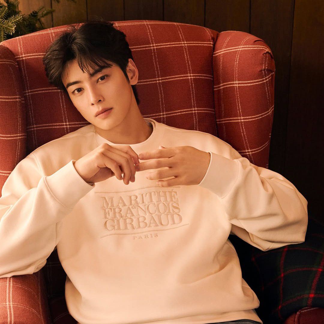 チャ・ウヌの最近の活動ショット