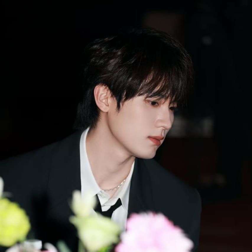 A moment captured by a fan of Zhou Yiran