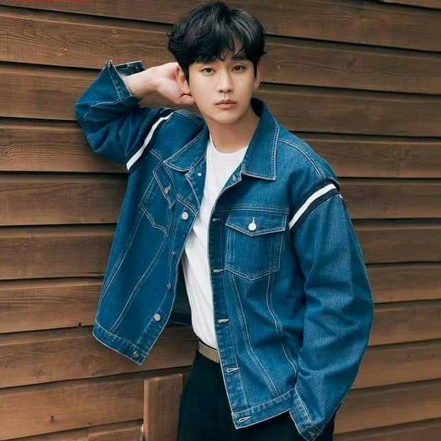 Recent activity shot of Kim Soohyun