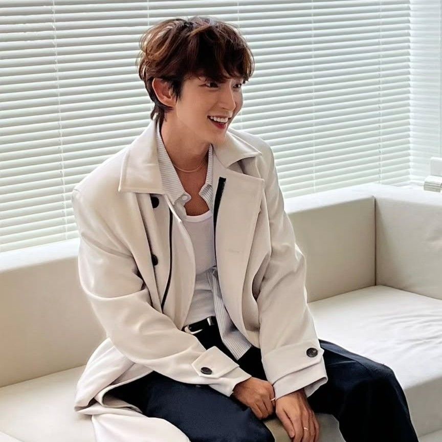 A moment captured by a fan of Lee Joongi