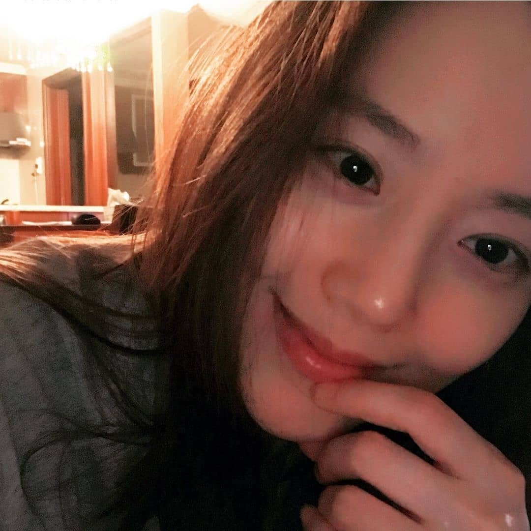 문채원의 비하인드 컷