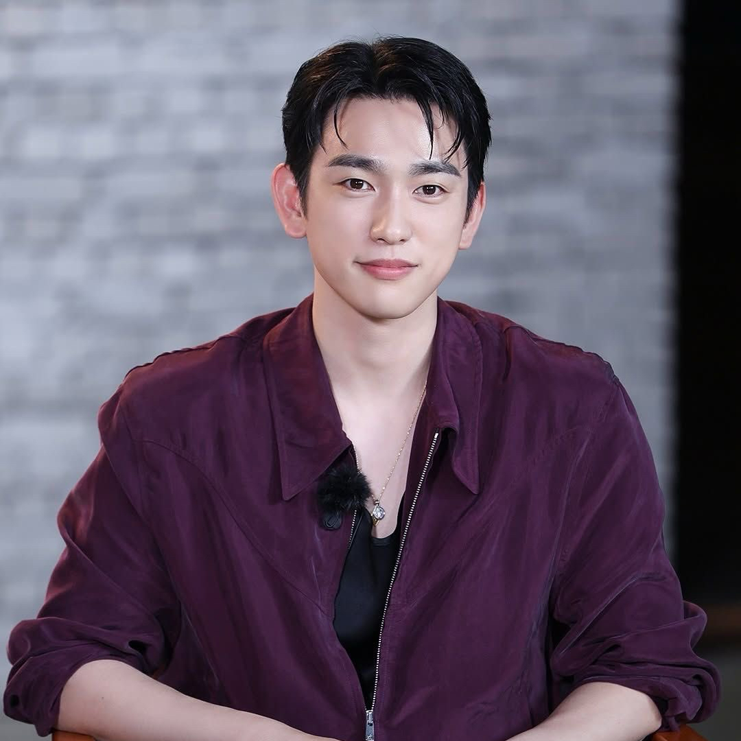 Latest photo of Park Jinyoung