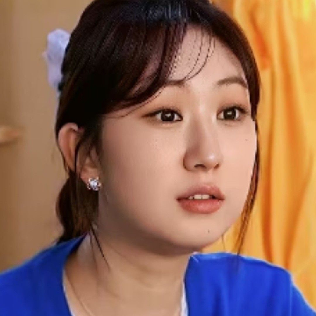 Foto kegiatan terbaru dari Jeon Yujin