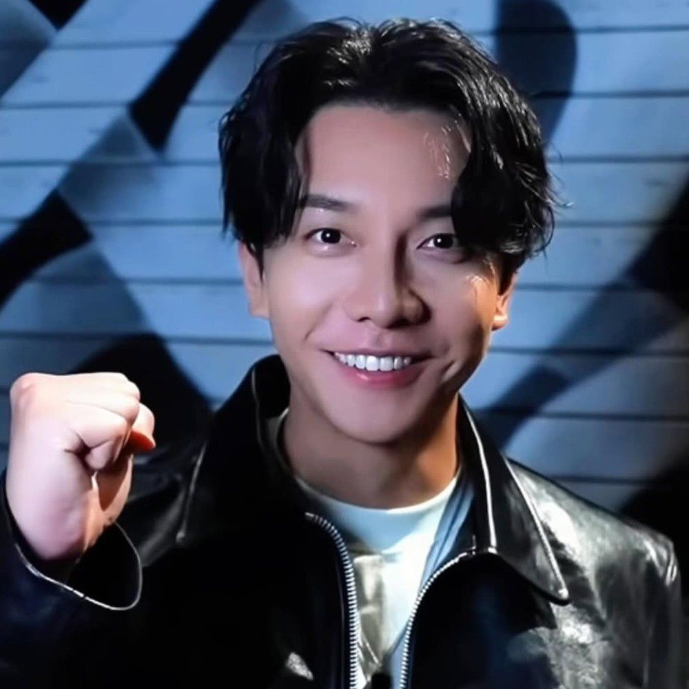 イ・スンギの最近の活動ショット