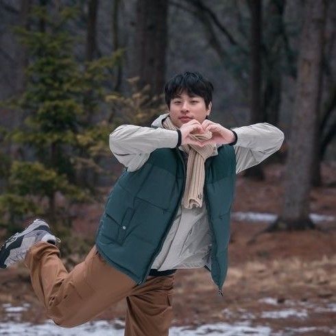 A moment captured by a fan of Park Jeongmin