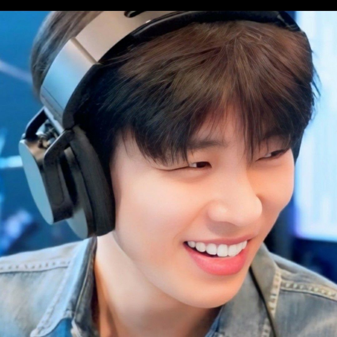 イム・ヨンウンの最近の活動ショット