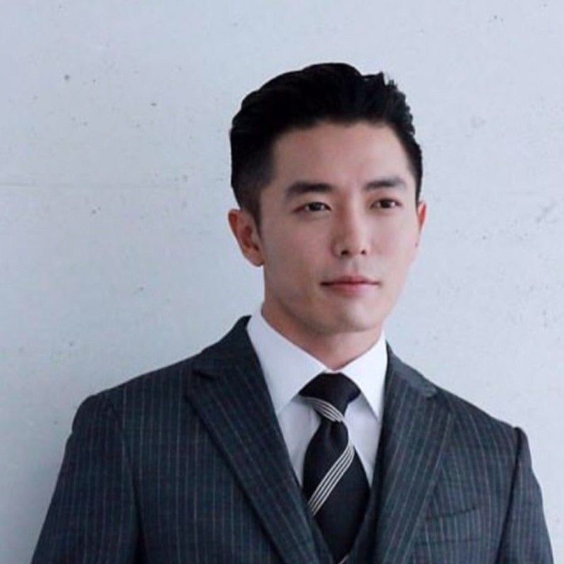 A moment captured by a fan of Kim Jaewook