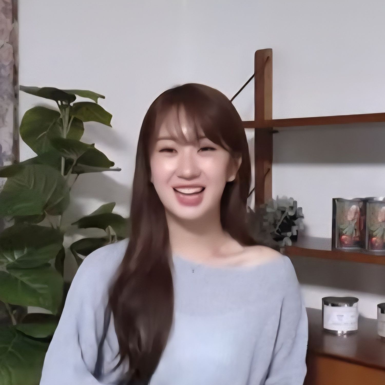 Momen yang diabadikan oleh penggemar Jeon Yujin