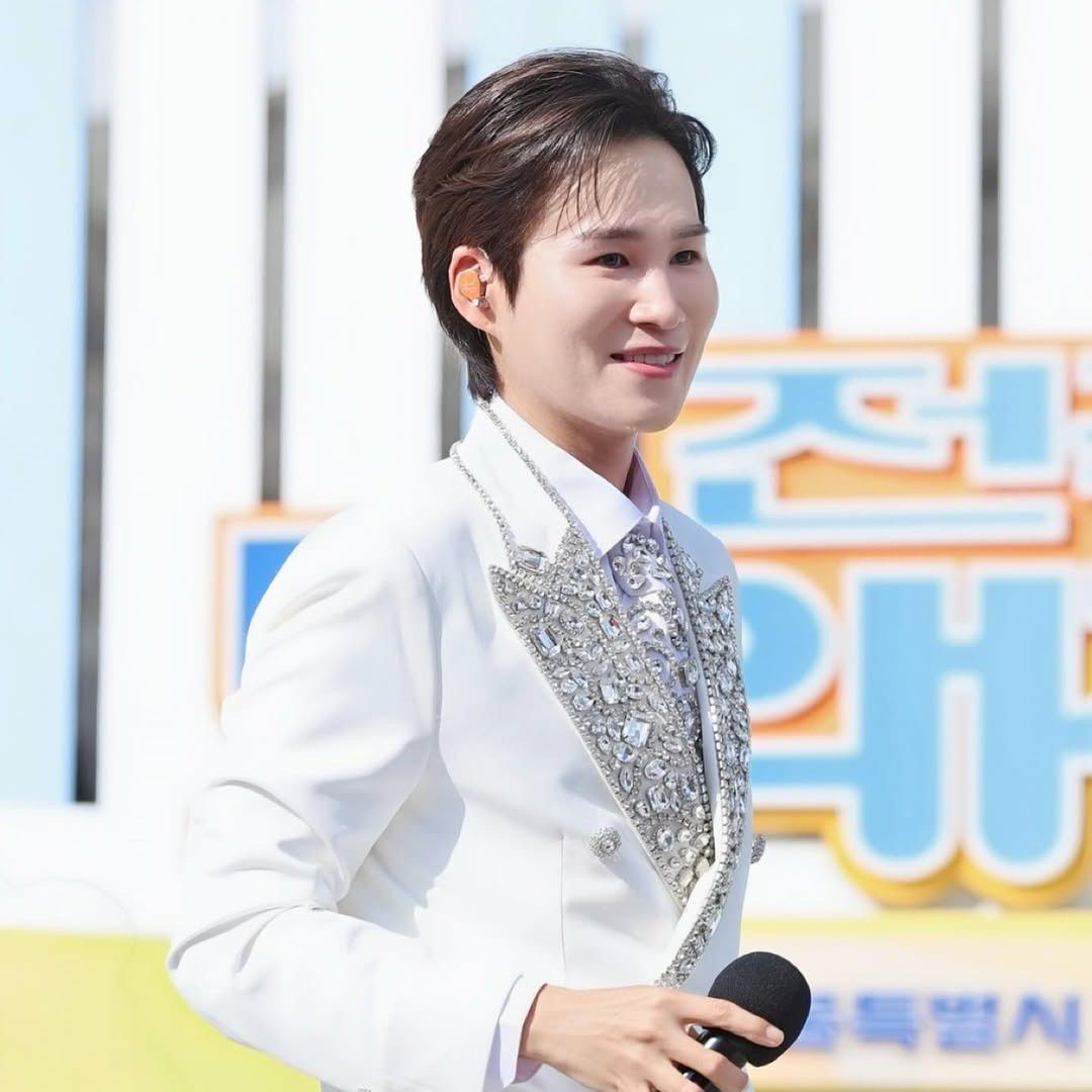 Behind-the-scenes cut of Kim Heejae