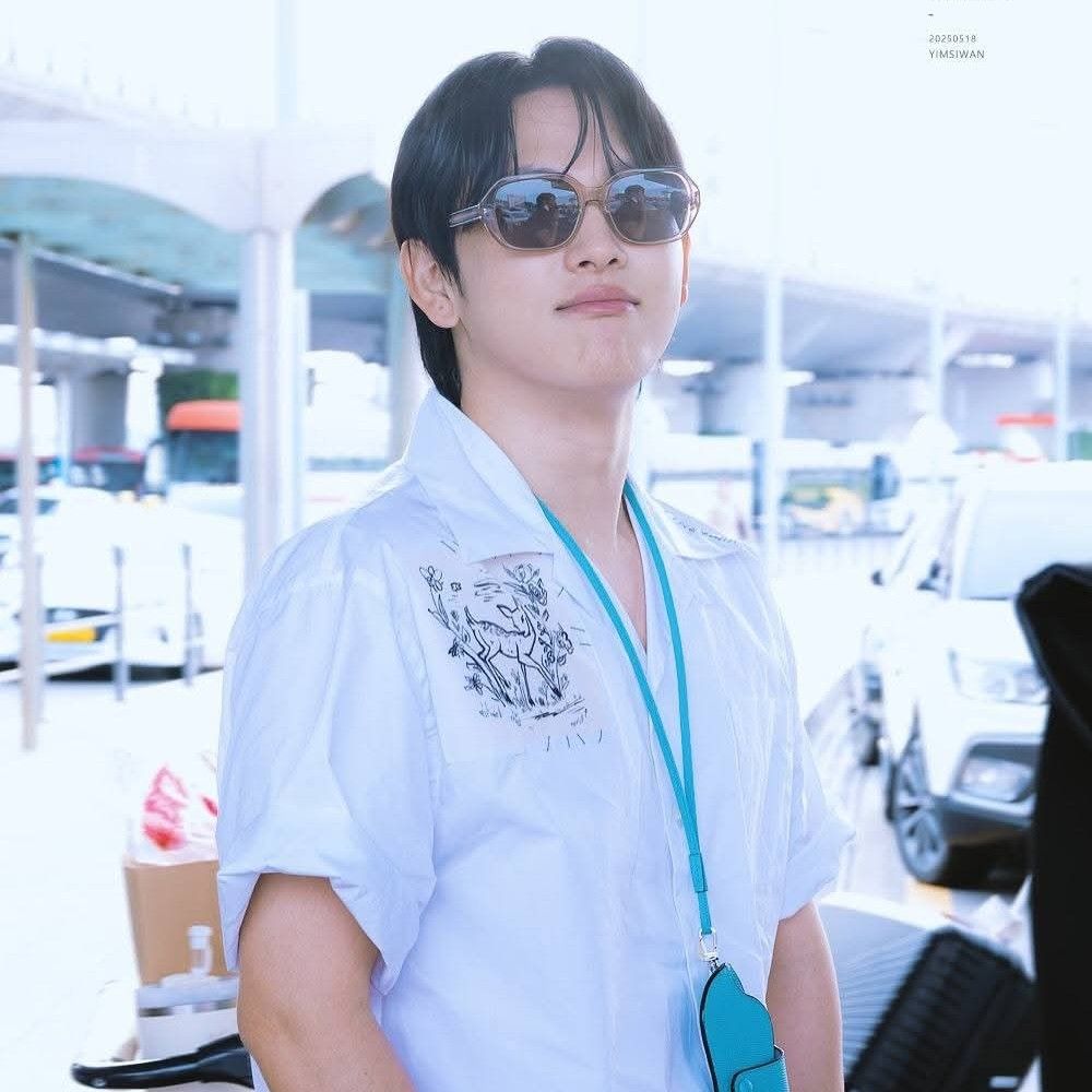 Recent activity shot of Lim Siwan