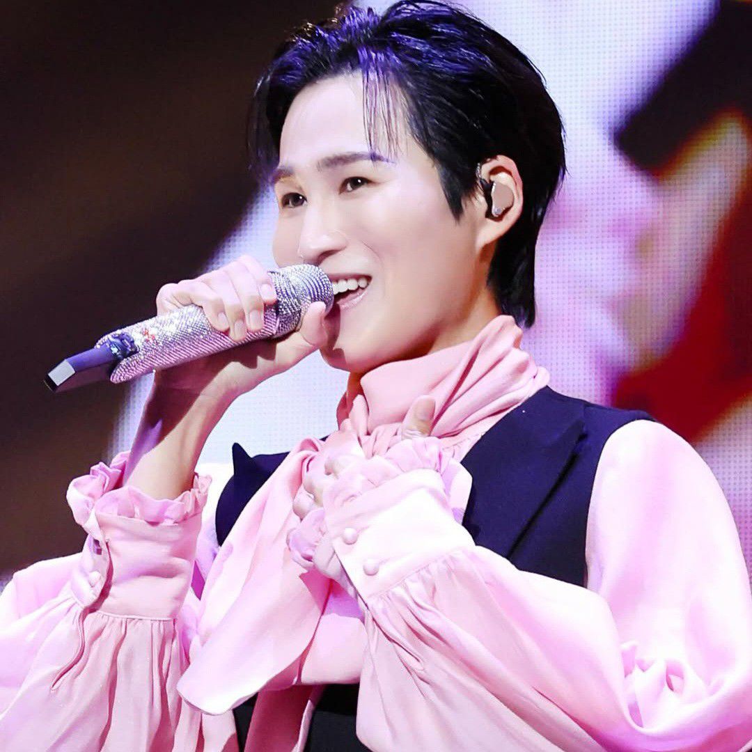 Cuplikan di balik layar dari Kim Heejae