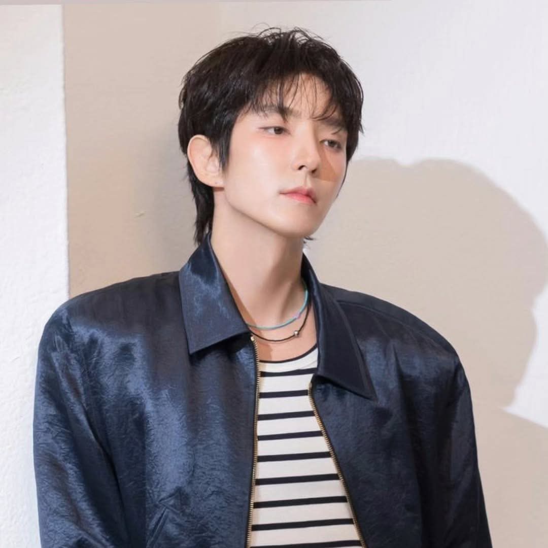 Recent activity shot of Lee Joongi
