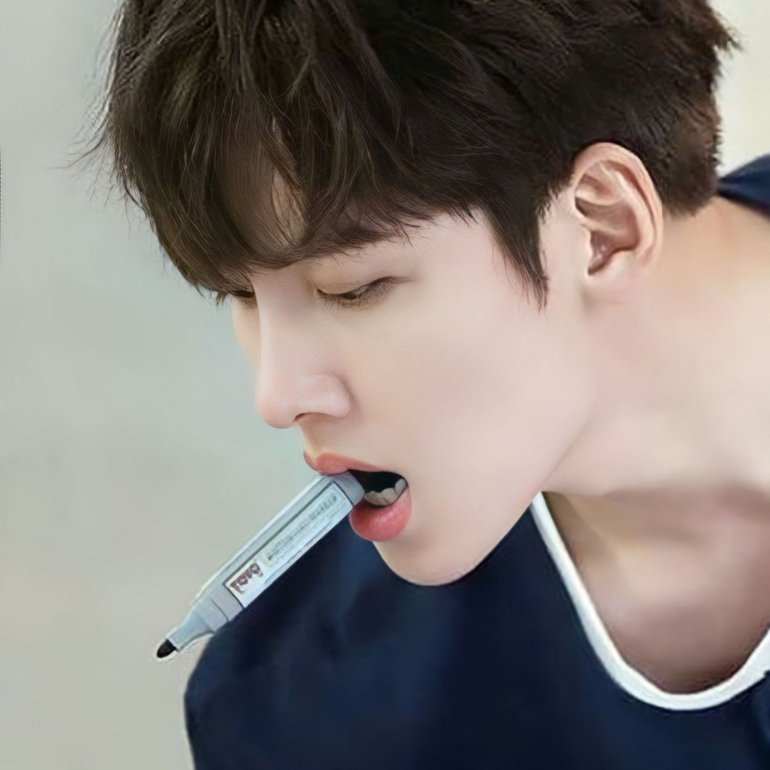 Behind-the-scenes cut of Ji Changwook