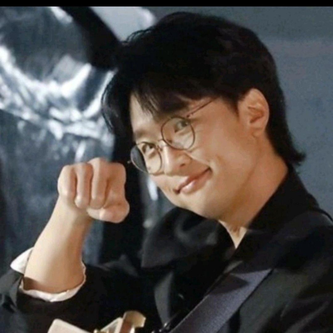 Behind-the-scenes cut of Bak Changgeun