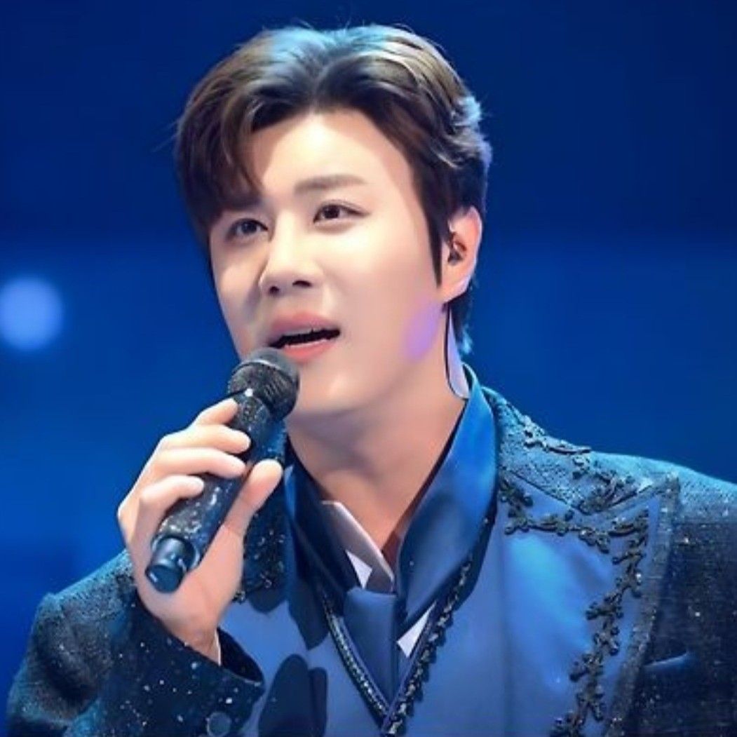 Recent activity shot of Jin Haesung