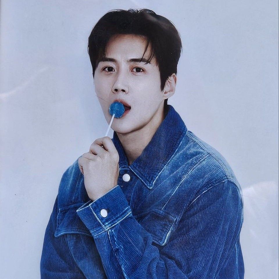 Latest photo of Kim Seonho