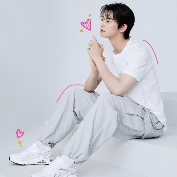 Behind-the-scenes cut of Cha Eunwoo